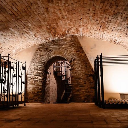 Cadgal - Tenuta La Cova Calamandrana Buitenkant foto