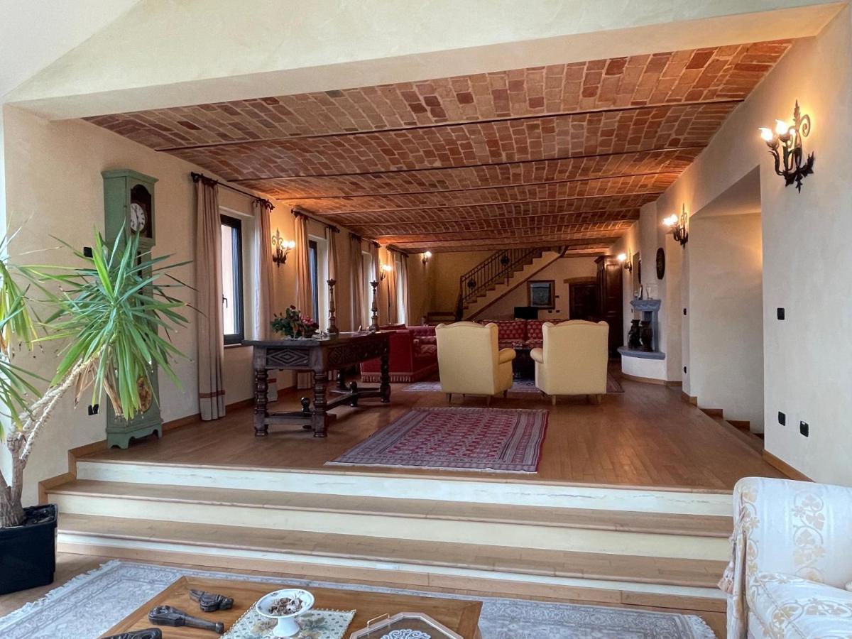 Cadgal - Tenuta La Cova Calamandrana Buitenkant foto