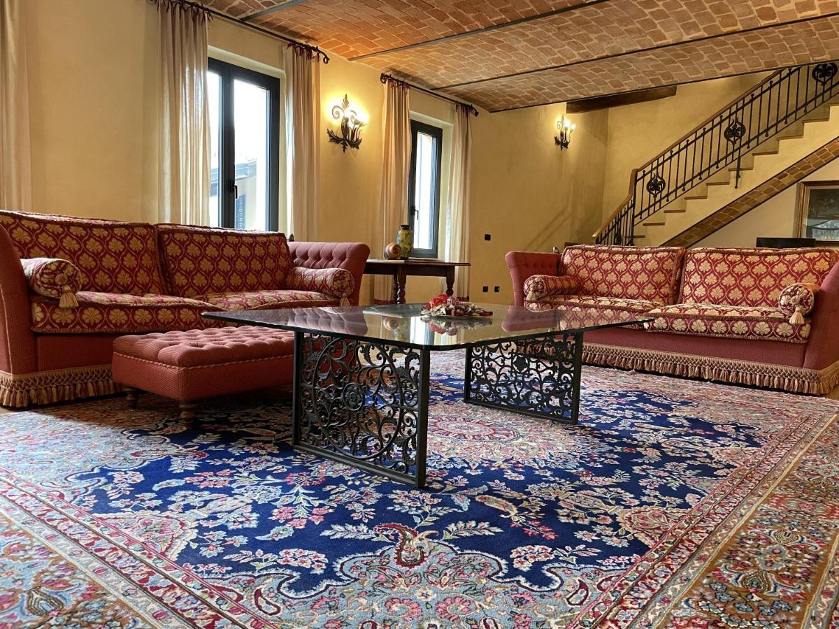 Cadgal - Tenuta La Cova Calamandrana Buitenkant foto