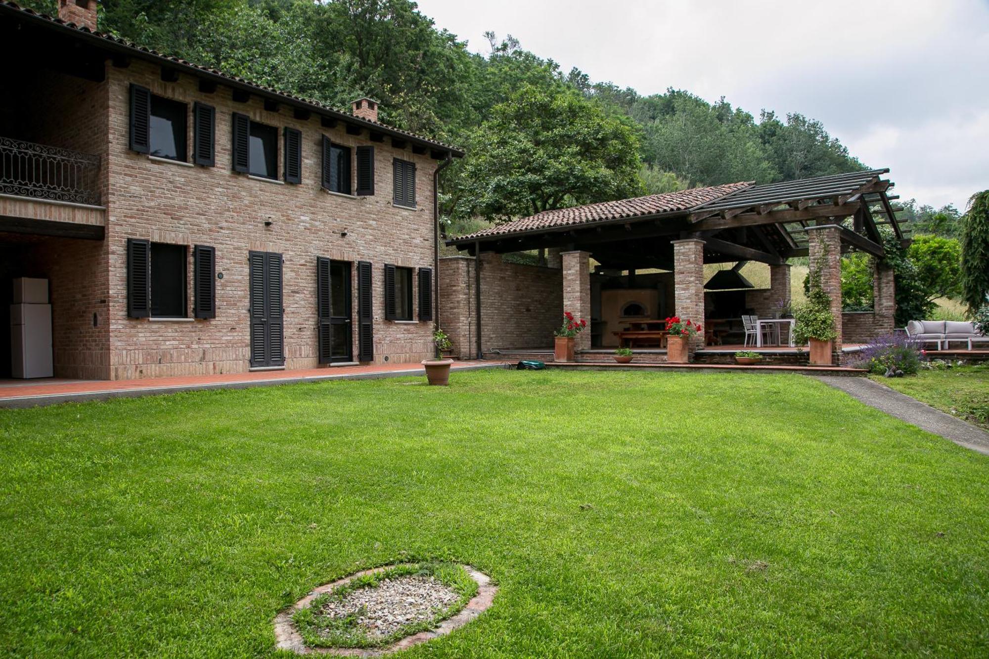 Cadgal - Tenuta La Cova Calamandrana Buitenkant foto