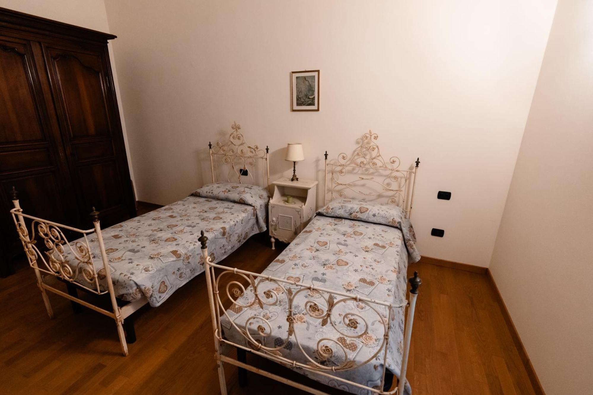 Cadgal - Tenuta La Cova Calamandrana Buitenkant foto