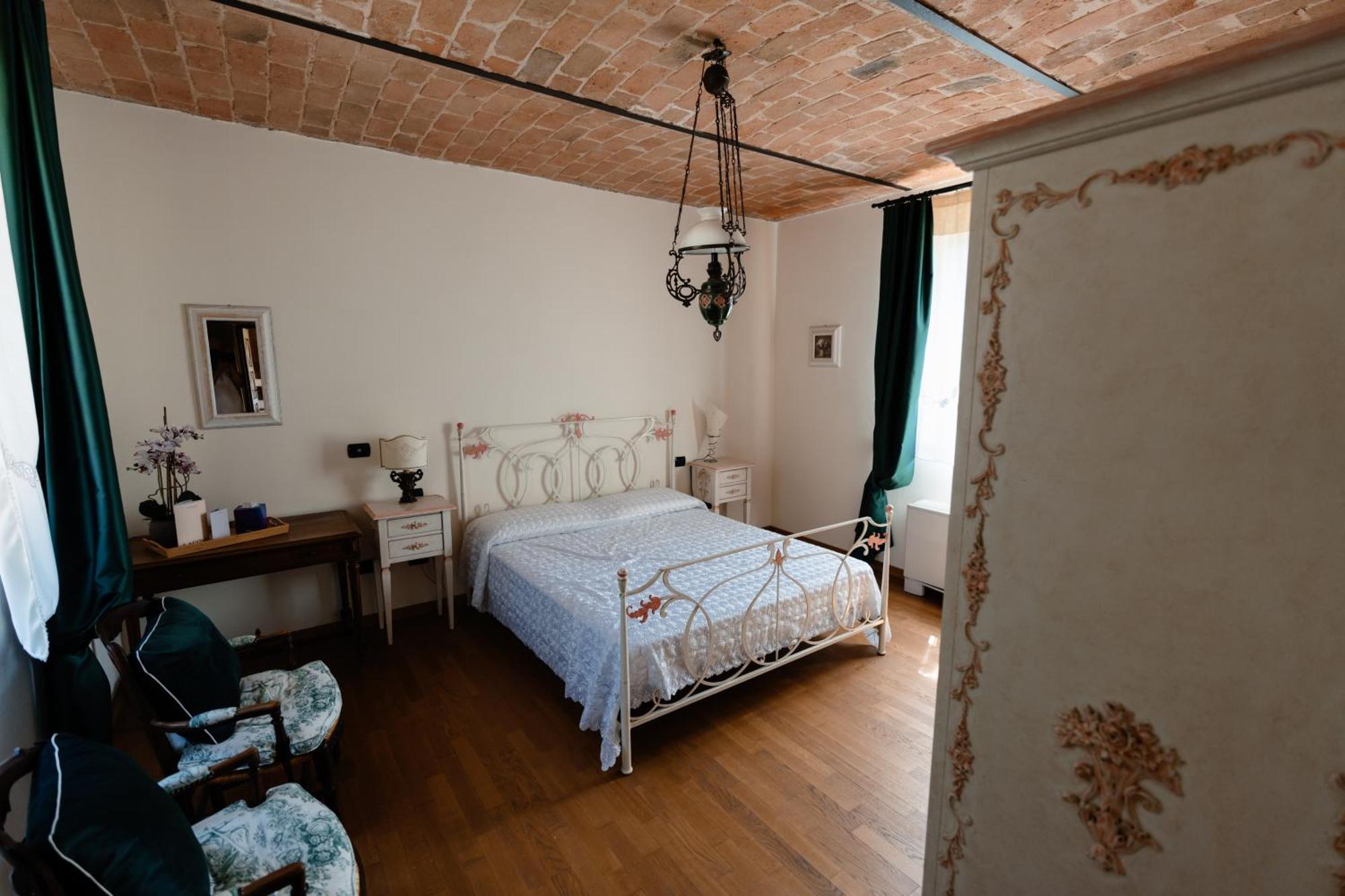 Cadgal - Tenuta La Cova Calamandrana Buitenkant foto